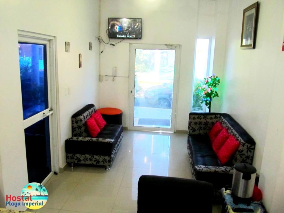 Hostal Playa Imperial Manta Ngoại thất bức ảnh