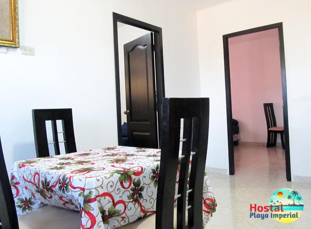 Hostal Playa Imperial Manta Ngoại thất bức ảnh