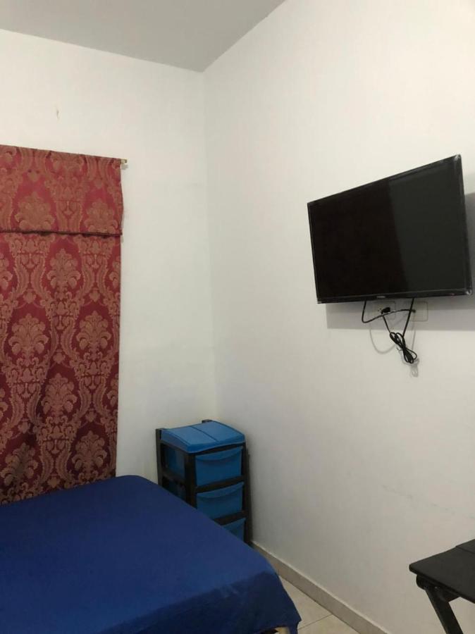Hostal Playa Imperial Manta Ngoại thất bức ảnh